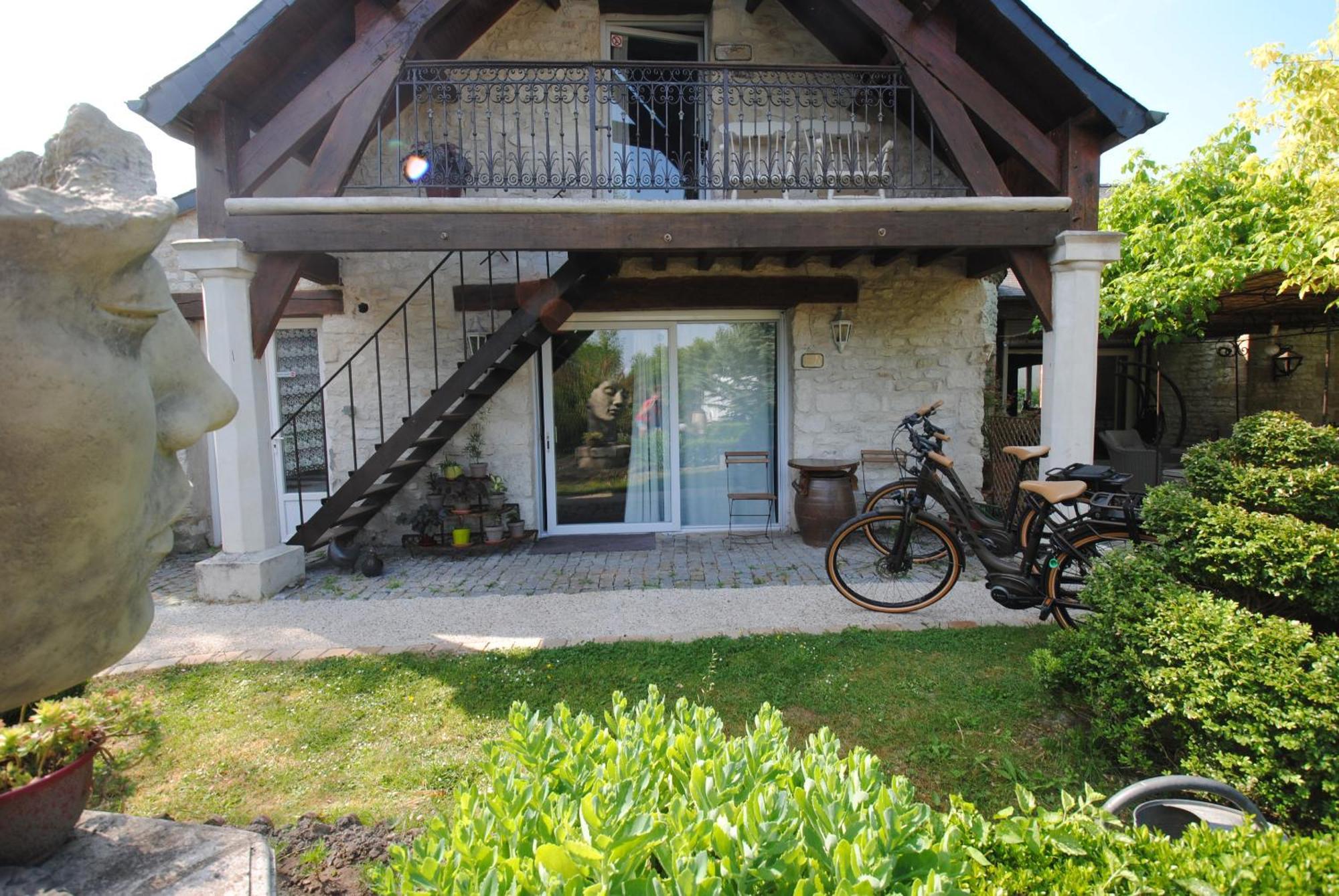 Le Grand Logis - - Guest house *